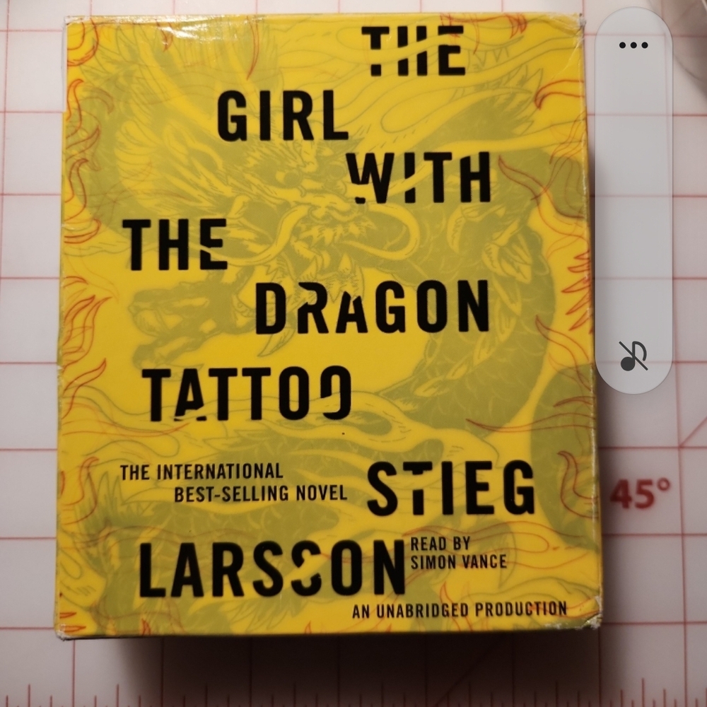 The Girl with the Dragon Tattoo - Yellow & Black Audiobook Set